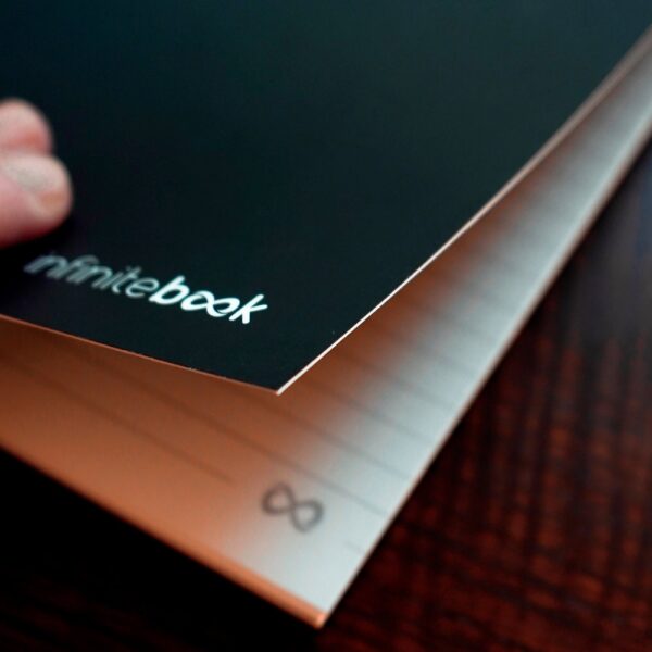 INFINITEBOOK LINED A5. A5 Infinitebook with flexible cover and 15 lined whiteboard pages